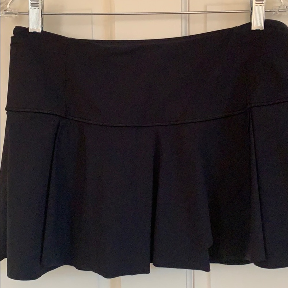 Lululemon athletic skort, sz8 black